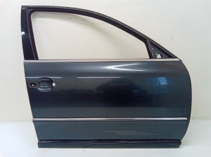Vordere Tür - 3B4831610E