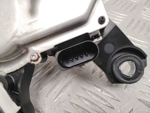 AUDI A6 C7 (2011–2018) Rear wiper motor 4G9955711C - 3