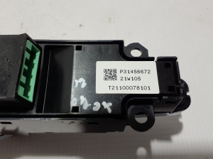 VOLVO XC40 (2017–2026) Commande centrale multimédia 31456672 - 4