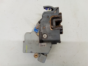 NISSAN X-Trail T30 (2001–2007) Front door lock 805523Y500 - 2