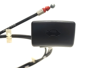 Suzuki Baleno II (2015–2026) Hood release handle (interior) - 3