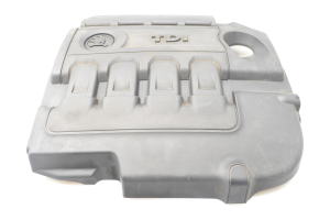 Skoda Octavia III (2013–2019) Motorabdeckung 04L103954