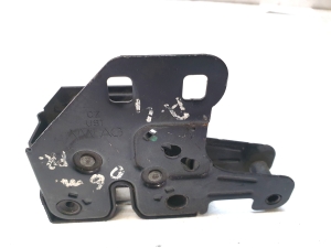 Hood latch - 8E0823509C