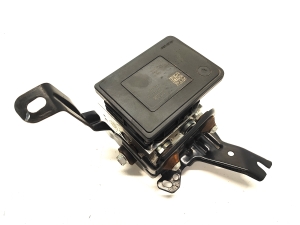 Suzuki Baleno II (2015–2026) ABS unit 5611069PB - 3