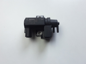 Magnetventil - 258190W010