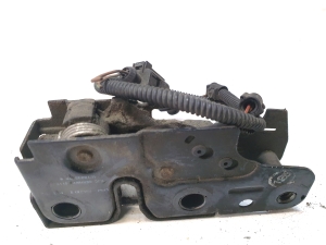 Volkswagen Golf V (2003–2009) Hood latch 1K1823509D - 4