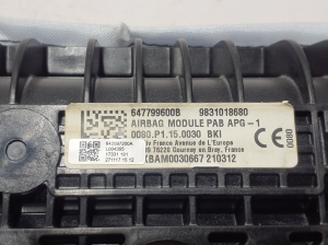 Citroen C4 C41 (2020–2026) Passenger dashboard airbag 9831018680 - 3