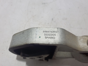 VOLVO XC40 (2017–2026) Engine mount 32222105 - 2