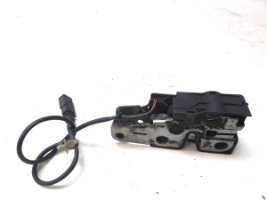 Volkswagen Passat B6 (2005–2010) Hood latch 3C1823509D - 2