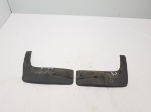 VOLVO XC40 (2017–2026) Mud flap - 2