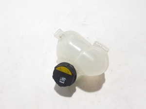  Réservoir de liquide de refroidissement  - 32222122 