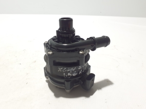 VOLVO XC40 (2017–2026) Auxiliary water pump 32222737 - 4