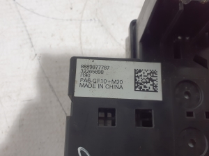 VOLVO XC40 (2017–2026) Kaitsmeplokid 32265898 - 4