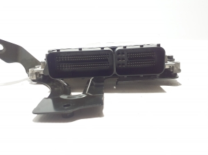 VOLVO XC40 (2017–2026) Engine control unit 32255068 - 2
