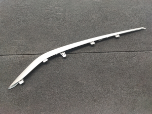 Suzuki Baleno II (2015–2026) Sonstiges Teil der Mittelkonsole 7586268P0 - 3