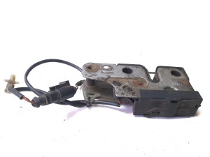 Volkswagen Passat B6 (2005–2010) Hood latch 3C1823509 - 4