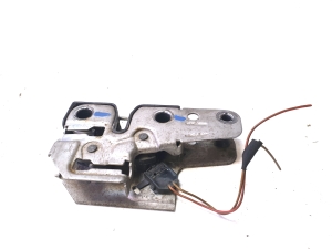 Volkswagen Transporter T6 (2015–2026) Hood latch 7E0823509E - 4