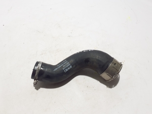 VOLVO XC40 (2017–2026) Intercooler hose 32224394 - 2