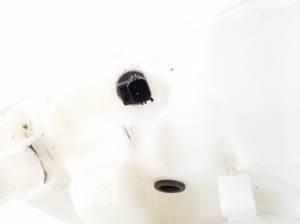 Jaguar F-pace (2016–2026) Front washer fluid reservoir HK8317B613BD - 4