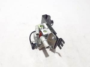 VOLVO XC40 (2017–2026) Klimaschlauch Ventil 32260322 - 3