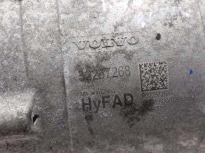 VOLVO XC40 (2017–2026) Engine 32257268 - 3