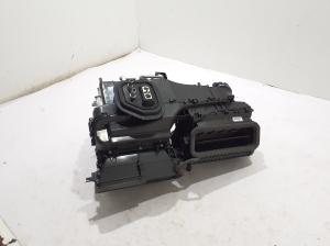 VOLVO XC40 (2017–2026) Heizung und ihre Teile 32130491 - 2