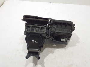 VOLVO XC40 (2017–2026) Heizung und ihre Teile 32130491 - 3