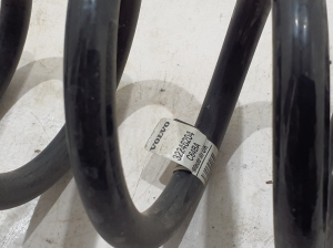 VOLVO XC40 (2017–2026) Rear spring 32246204 - 2