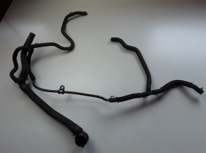 AUDI Q2 (2016–2026) Pipe 04C121064B - 3