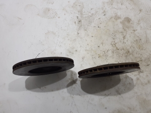 VOLVO XC40 (2017–2026) Front brake disc 32300811 - 2