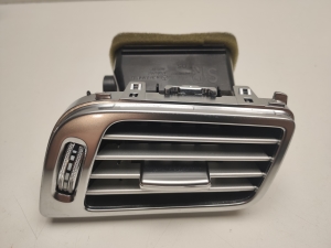Mercedes Benz CLS-Class 218 (2011–2018) Dashboard air vent grilles A2188301054 - 4