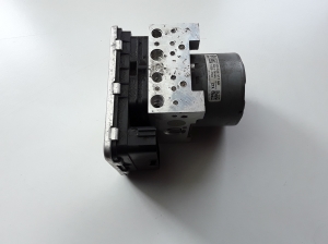 AUDI Q2 (2016–2026) ABS unit 5Q0614517GA - 3