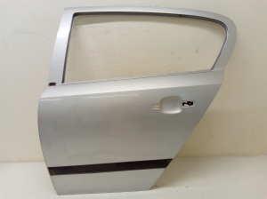 Rear side doors - 13106002