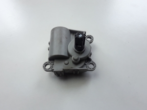 Kia Sportage (2016–2021) Stellmotor Heizungsklappe D267NFFLA01 - 4