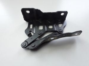 Kia Sportage (2016–2021) Hood hinge 79110D9000 - 3