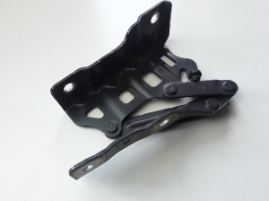 Kia Sportage (2016–2021) Hood hinge 79110D9000 - 3