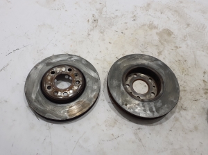 RENAULT Scenic (2009–2015) Front brake disc 402066949R - 4