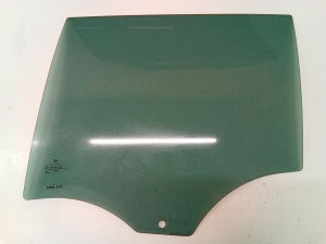Aizmugurējo sānu durvju stikls - 43R001604