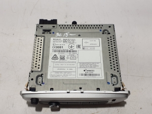 RENAULT Scenic (2009–2015) Radio (head unit) 281153992R - 3