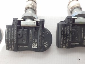 RENAULT Scenic (2009–2015) Reifendrucksensor 407003743R - 2