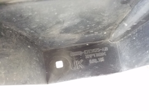 Jaguar F-pace (2016–2026) Rear bumper bracket HK8317E855AD - 3