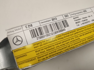 Mercedes Benz CLS-Class 218 (2011–2018) Rücksitzairbag A2188601002 - 3