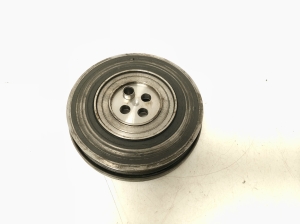 Mercedes Benz A-Class 176 (2012–2018) Crankshaft pulley A6510350112 - 4