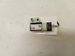 BMW 5 SERIES E60 (2003–2010) Airbagsensor 779118167