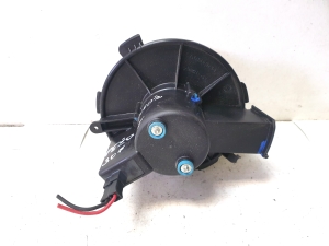 Peugeot 307 I (2000–2009) Heater blower motor 142122500 - 3