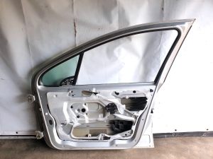 Peugeot 307 I (2000–2009) Front door - 3