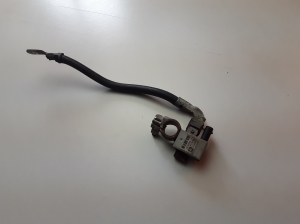 Mitsubishi Outlander (2012–2021) Polklemme Minuskabel CV2T10C679BF - 3