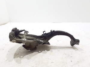 AUDI A6 C8 (2018–2025) Moyeu avant 4K0407254D - 2