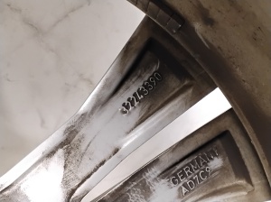 VOLVO S90 (2016–2026) Riteņa disks 32243390 - 2