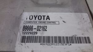 TOYOTA Matrix E13 (2001–2008) Engine control unit 8966602162 - 2